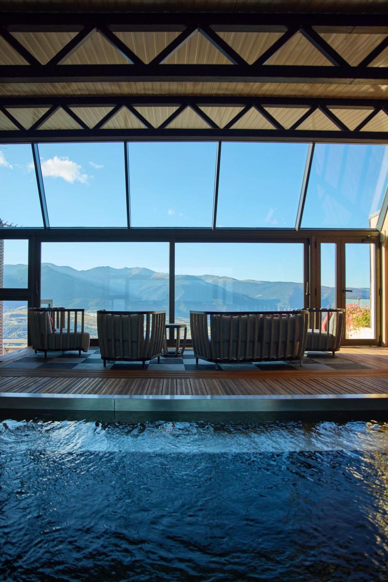 Hotel Le Grand Tetras Font-Romeu-Odeillo-Via Eksteriør bilde