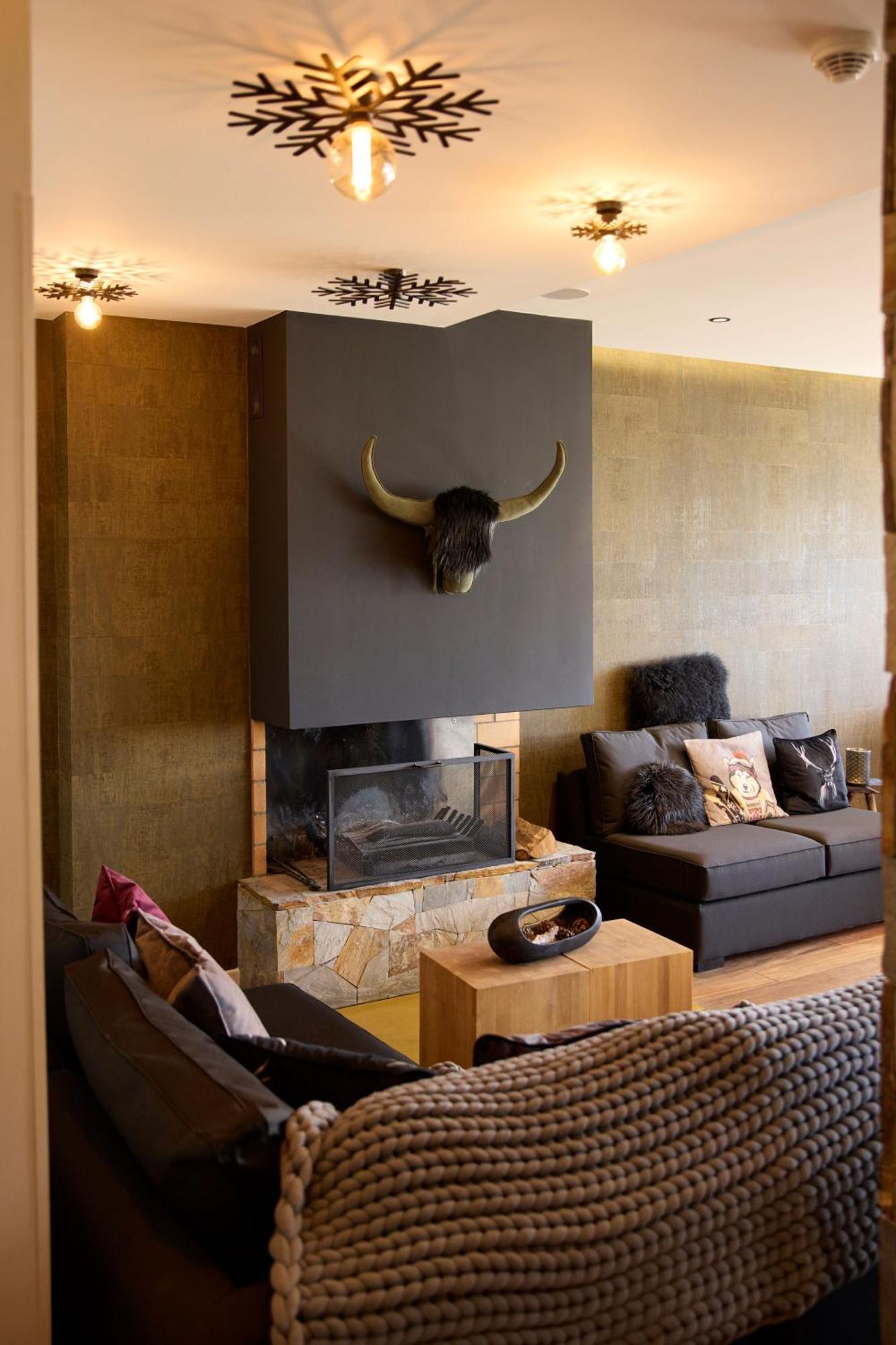 Hotel Le Grand Tetras Font-Romeu-Odeillo-Via Eksteriør bilde